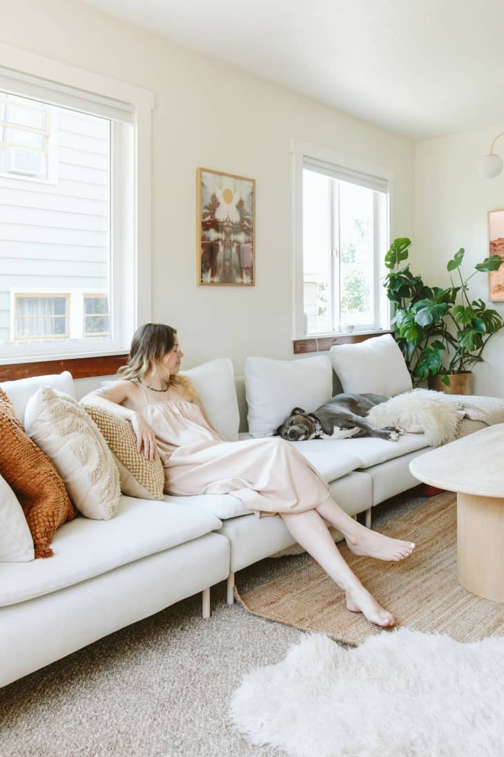 See How a Pro Organizer Refreshed a 1970 Rental Bungalow House